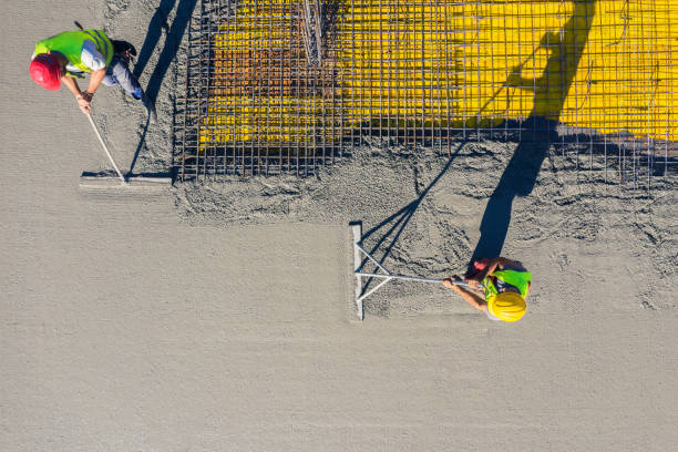 Best Concrete Pool Decks in Slater, MO